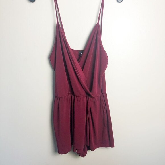 Forever 21 Red Faux Wrap Sleeveless Romper Medium - Picture 1 of 6